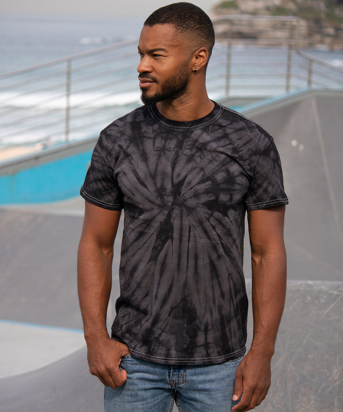 Spider Royal - Tonal spider T - GarmentEmbroidery