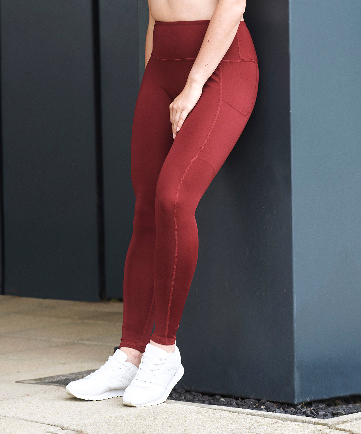 Hot Coral - Core pocket legging - GarmentEmbroidery